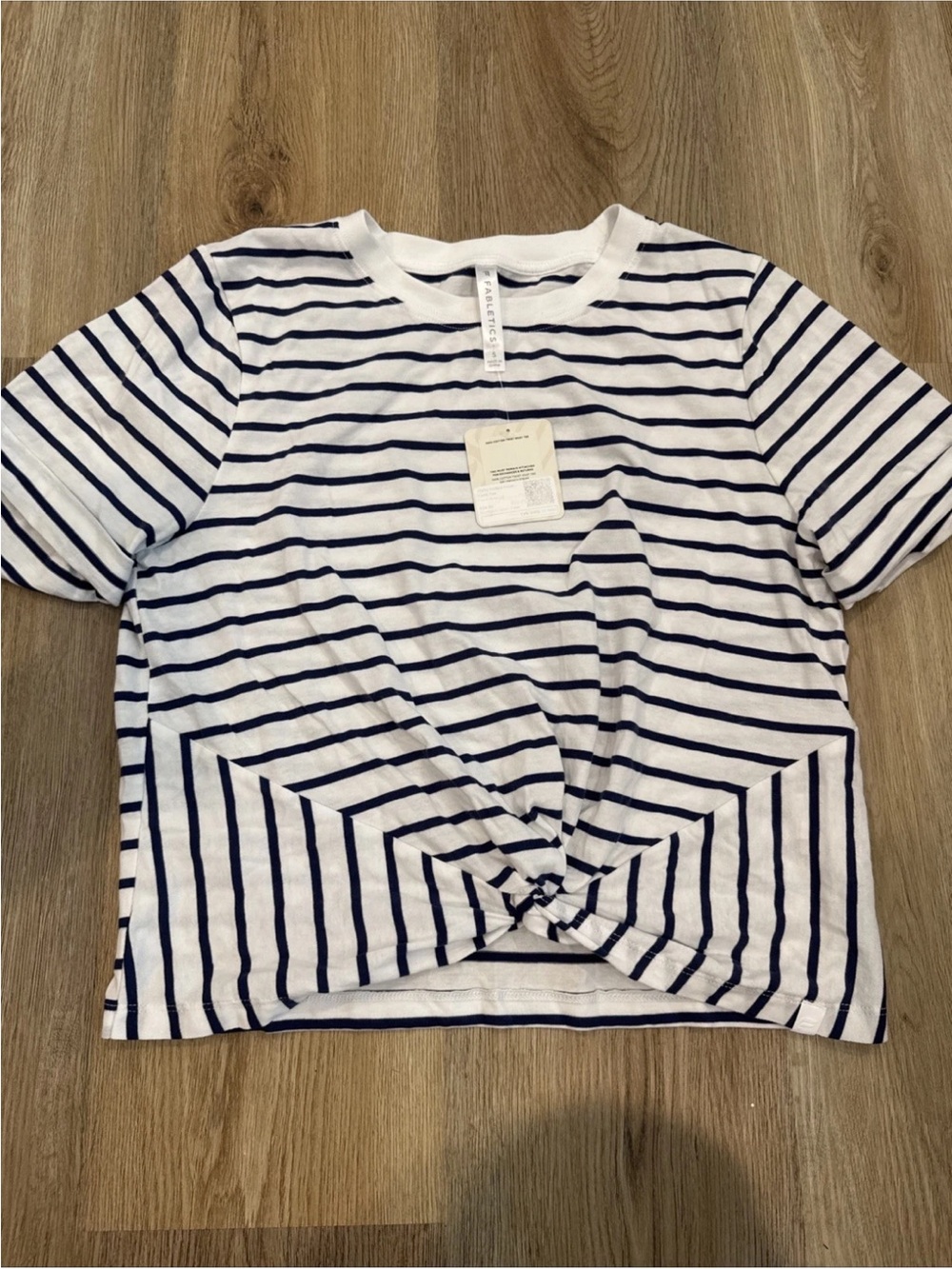 Fabletics 100% Cotton Front Twist Tee White Navy Stripes M $39.95 Nautical Trend